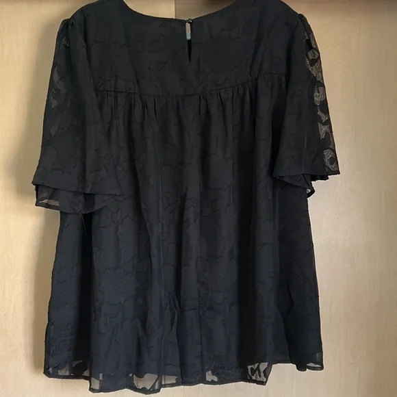 Floral lace blouse - Picture 6 of 8